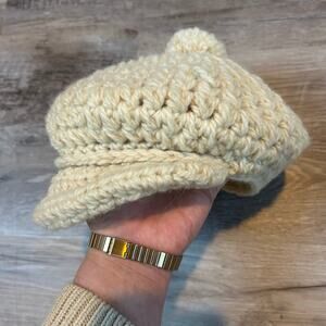 Vintage Handmade Chunky Crochet Beret Cream Wool Look Pom Winter Hat